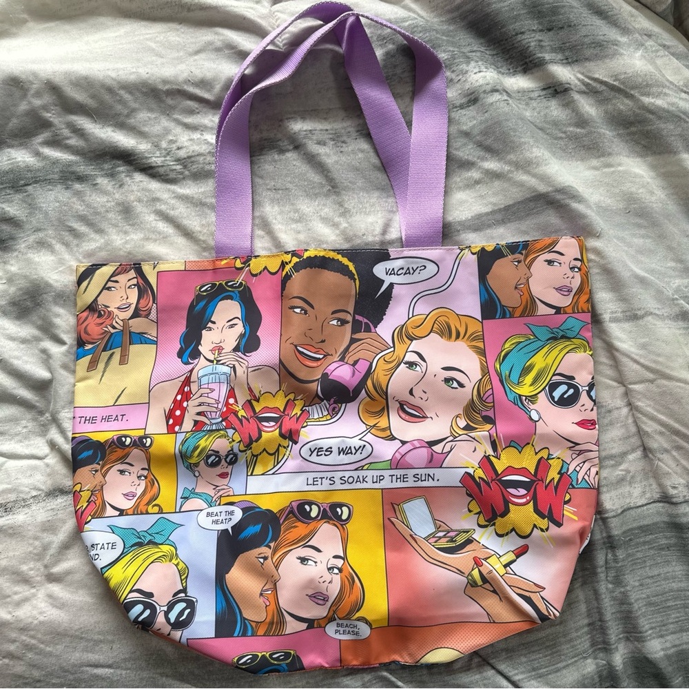 NWOT Estée Lauder limited edition Retro Comic Vacation Beach Tote Bag purple